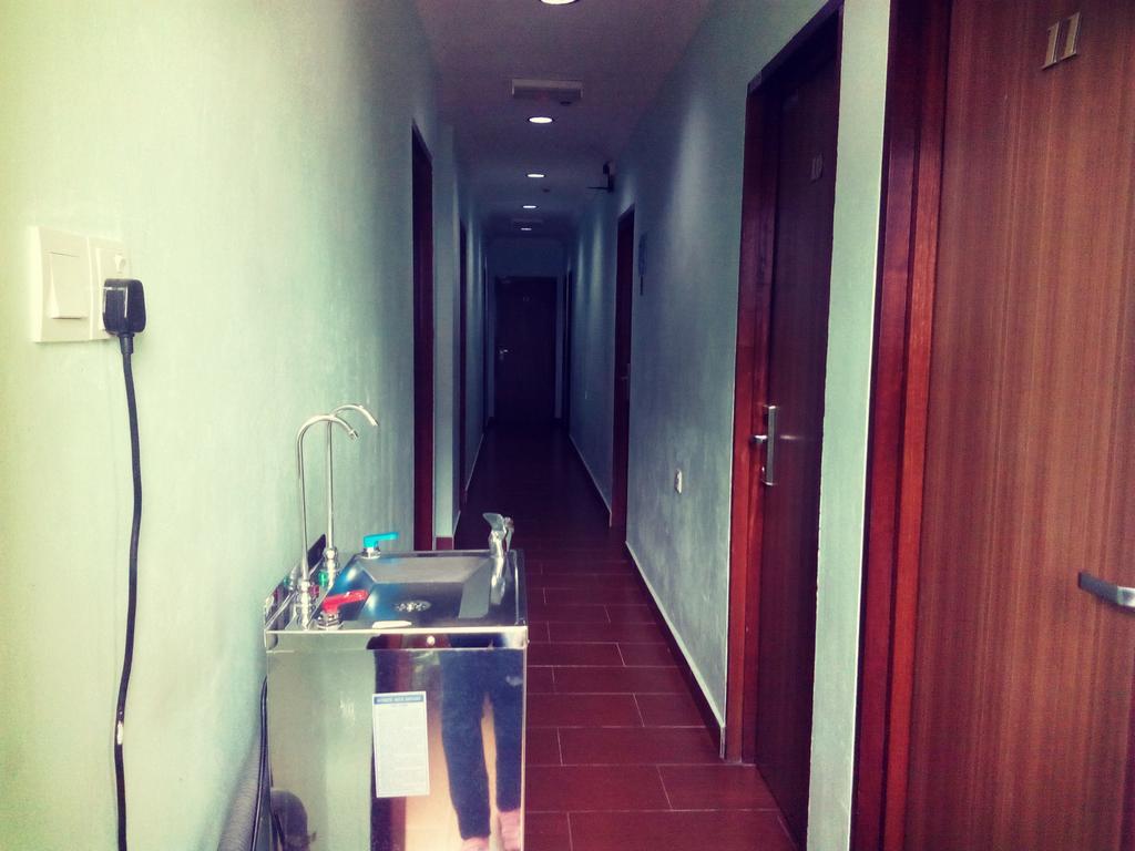 Chicwan Inn Bintulu Buitenkant foto
